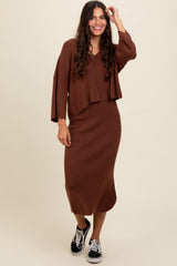 Brown Textured Knit Top And Midi Skirt Set