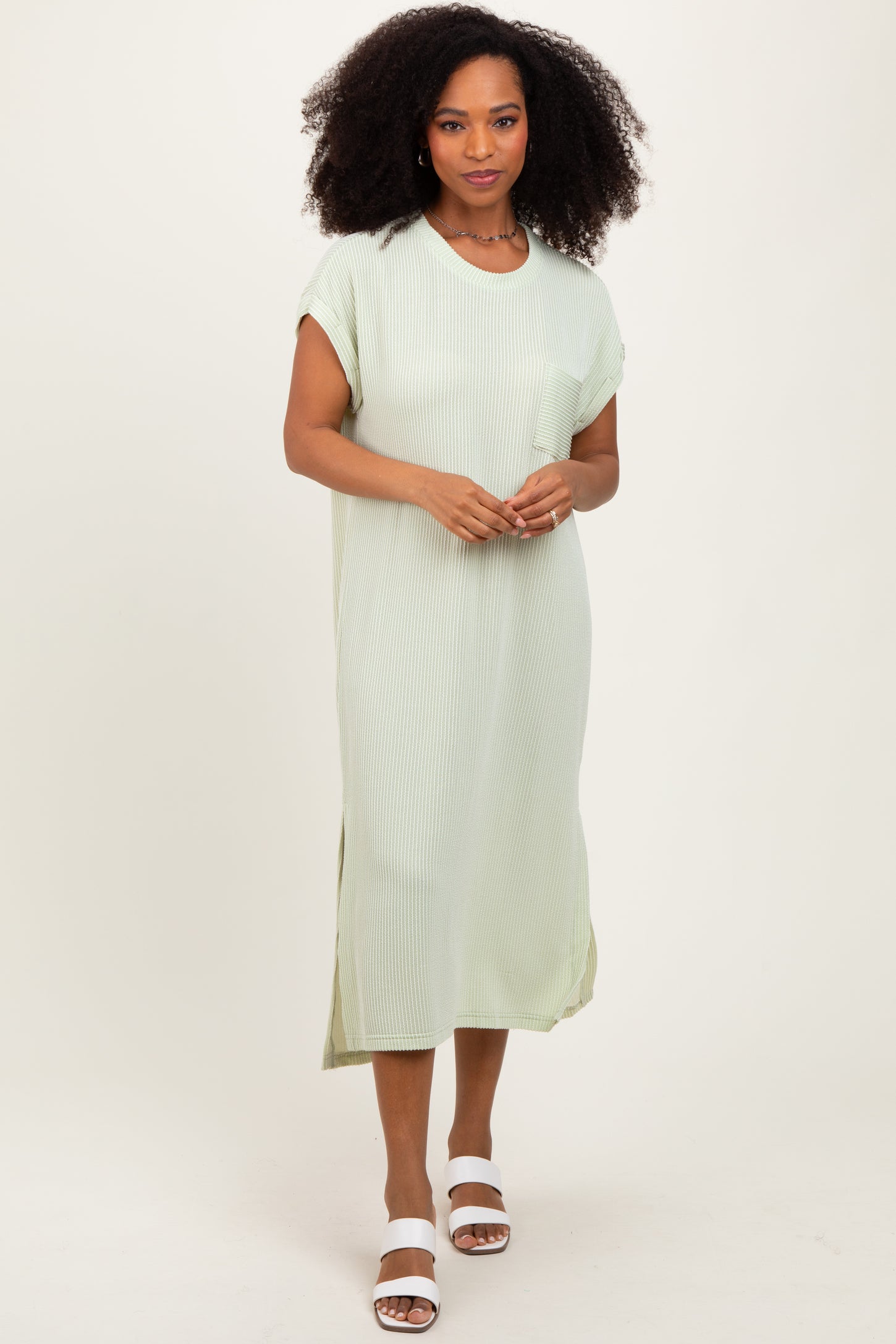 Light Olive Ribbed Short Sleeve Front Pocket Maternity Midi Dress