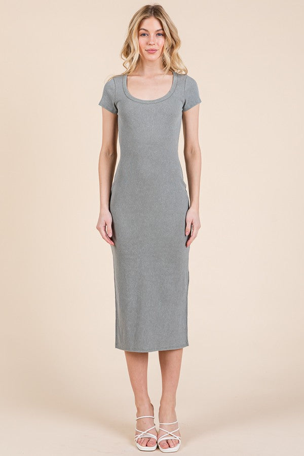 Light Olive Scoop Neck Short Sleeve Mineral Wash Maternity Midi Dress