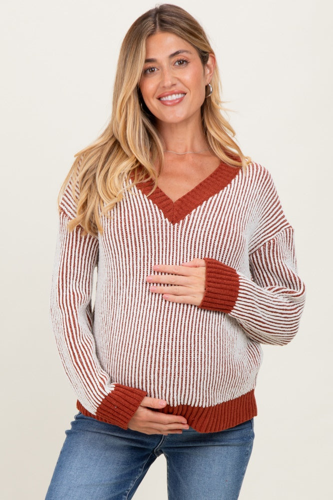 Rust Two Tone Ribbed V-Neck Chenille Maternity Sweater