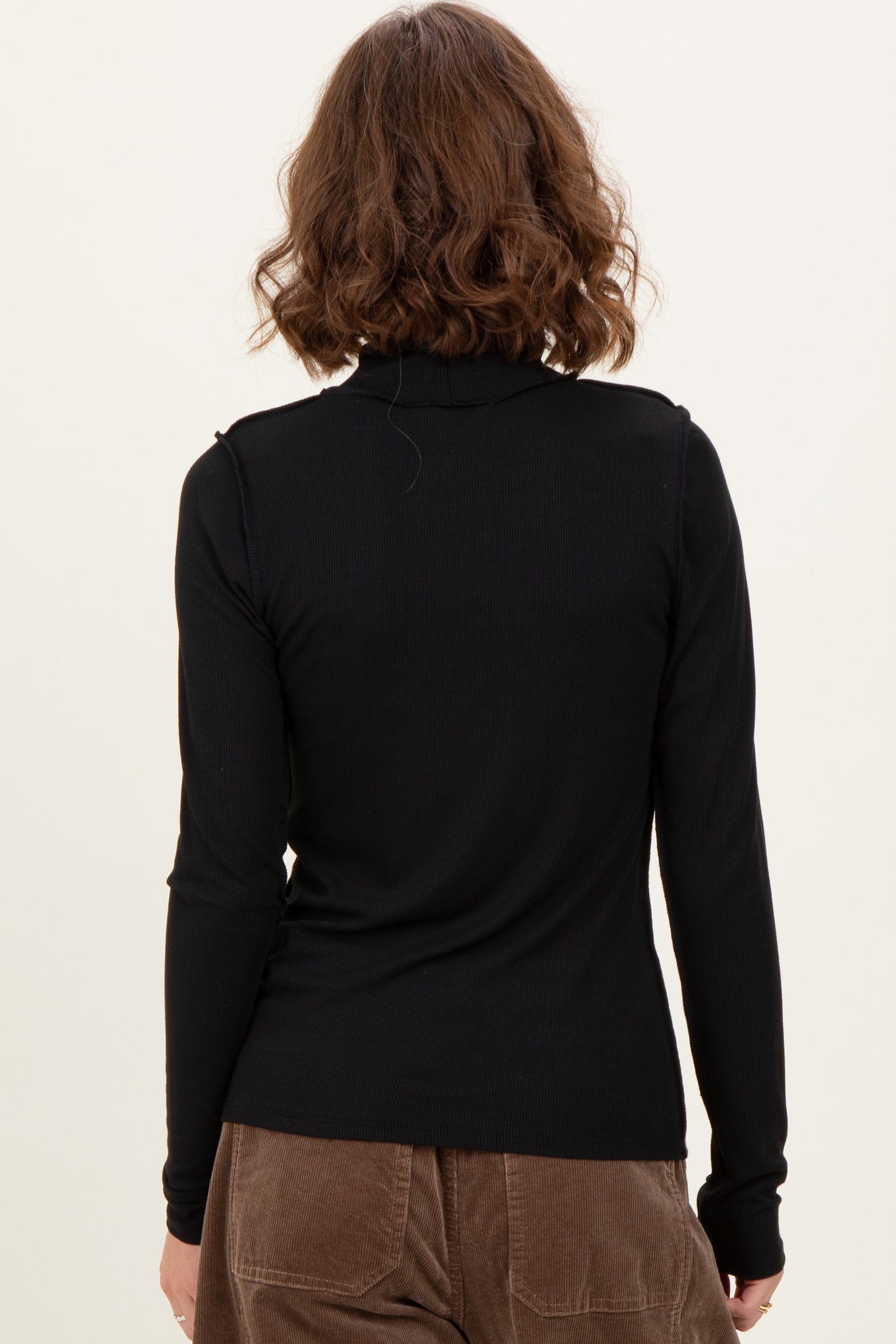 Black Solid Long Sleeve Ribbed Turtle Neck Top