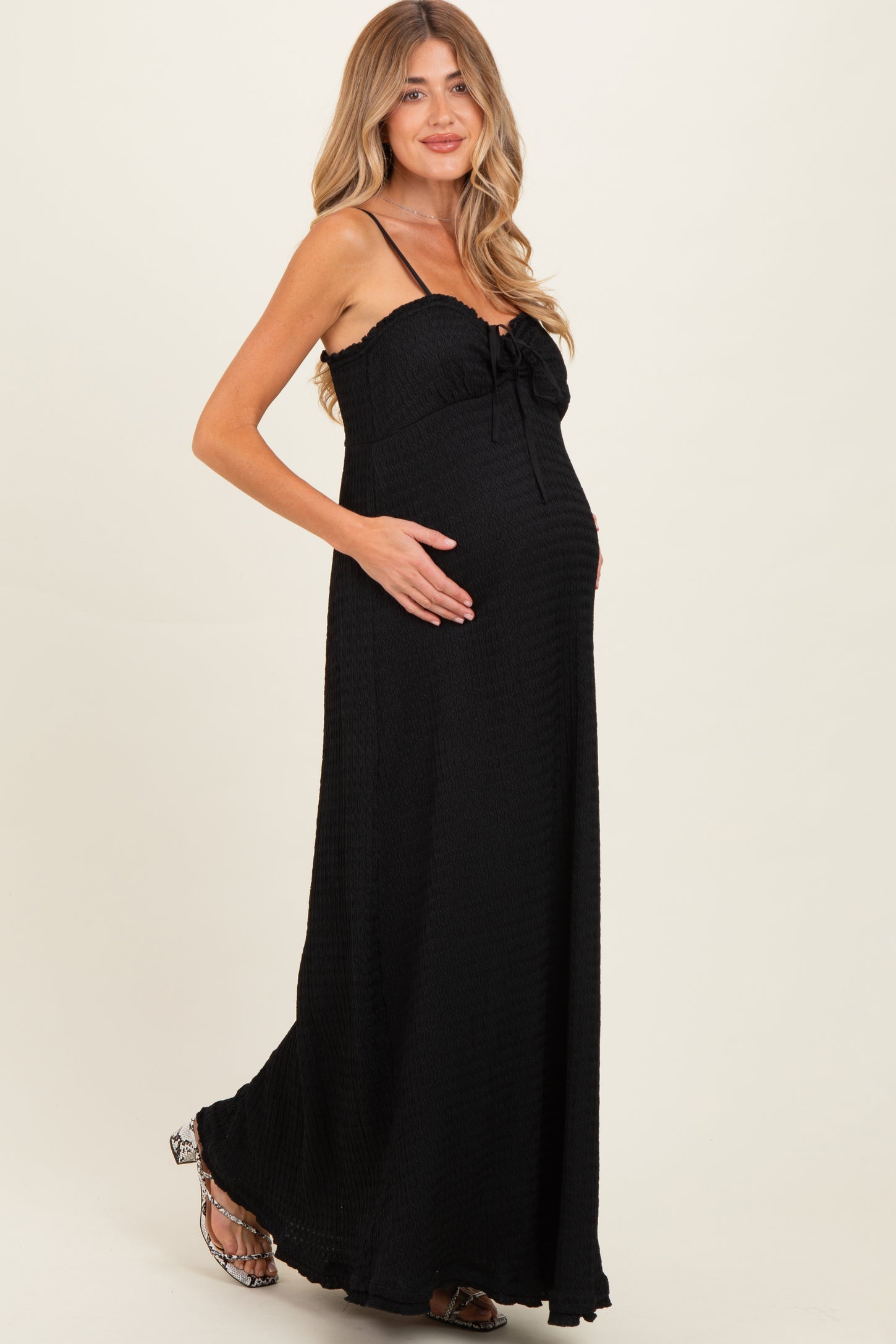 Black Waffle Knit Sweetheart Neckline Sleeveless Maternity Maxi Dress