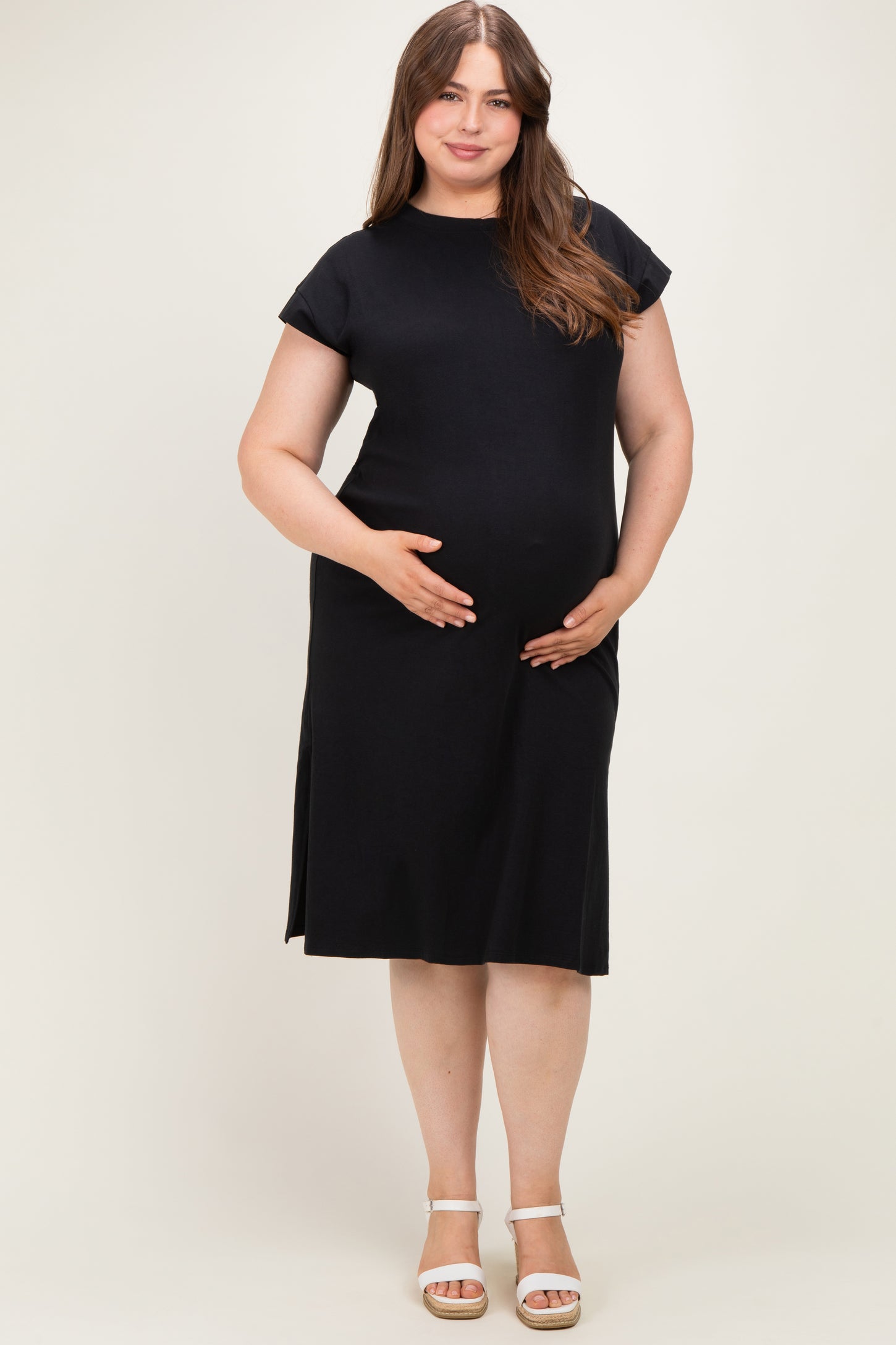 Black Plus Round Neck Maternity Short Sleeve Midi Dress