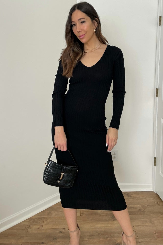 Black V-Neck Long Sleeve Fitted Maxi Dress