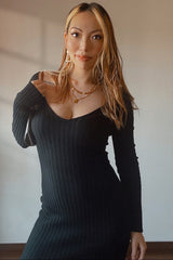 Black V-Neck Long Sleeve Fitted Maxi Dress