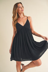 Black Sleeveless Deep V-Neck Maternity Dress